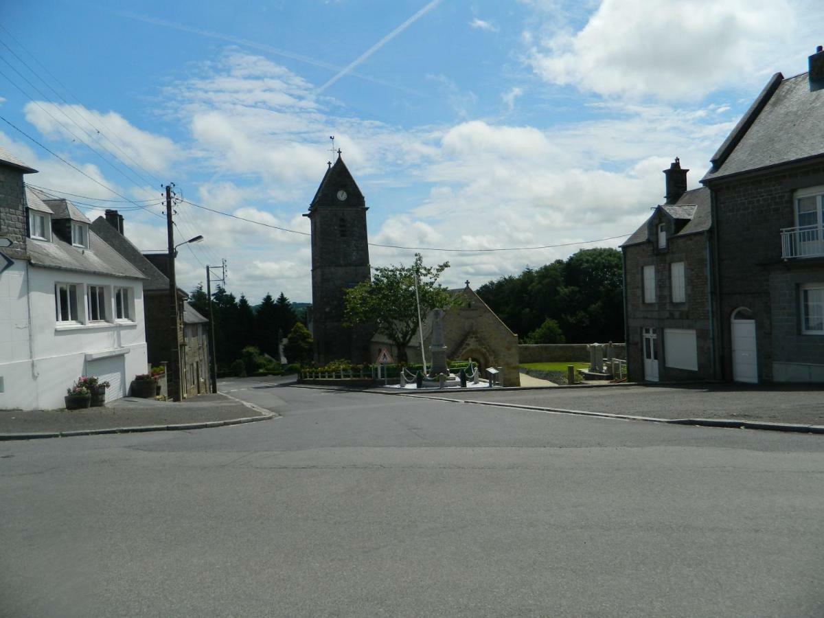 B&B La Seliniere Champ-du-Boult Exterior foto